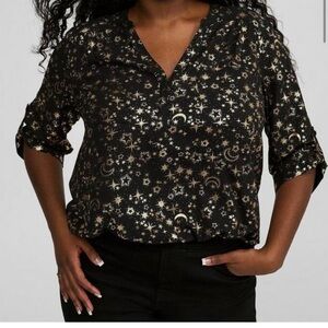 Black and Gold Star Print Women's Top